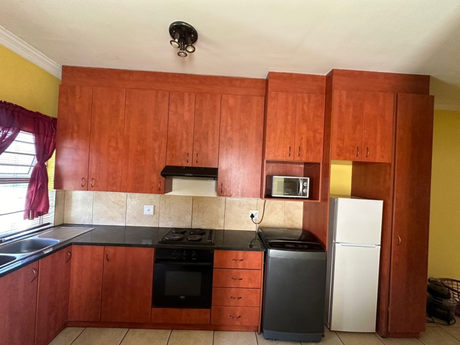 2 Bedroom Property for Sale in Gaylee Western Cape